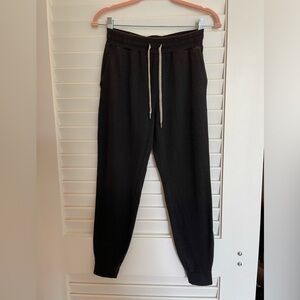 Vuori performance jogger long black xs